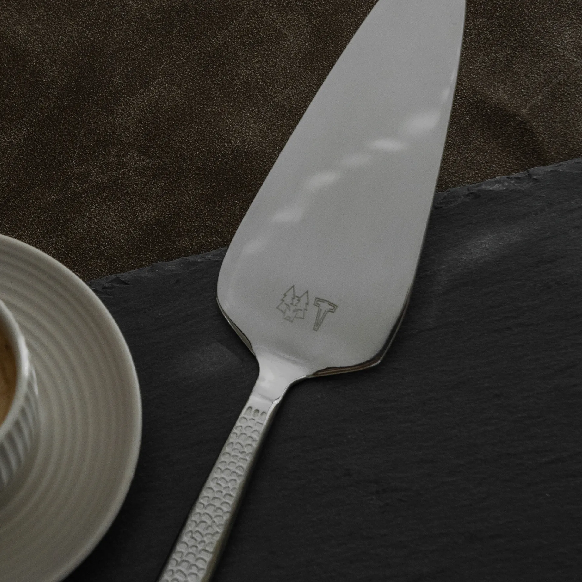 Frost ケーキ スライス, Greyfoot Vargen & Thor