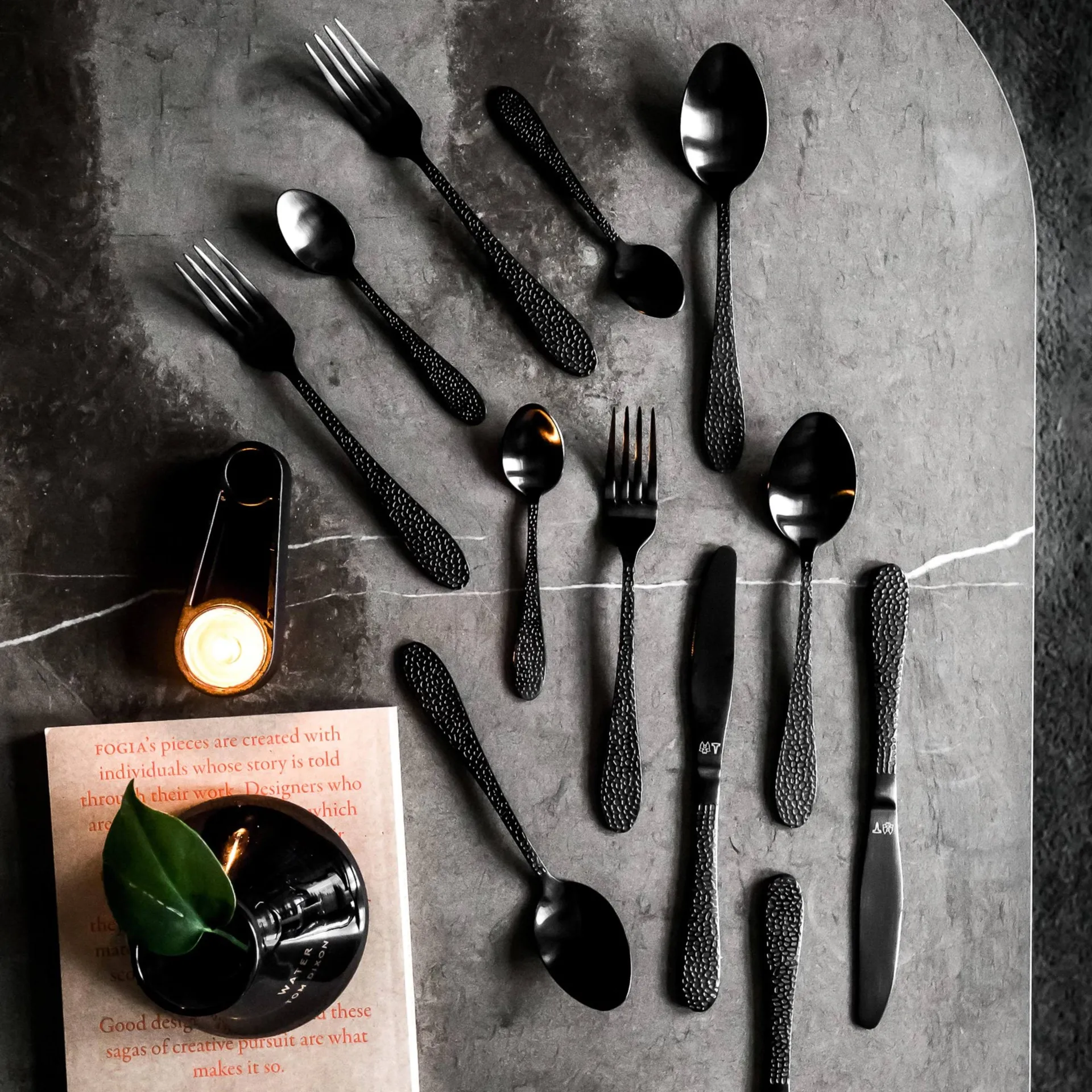 Frost カトラリーセット, Onyx, 16 pieces Vargen & Thor