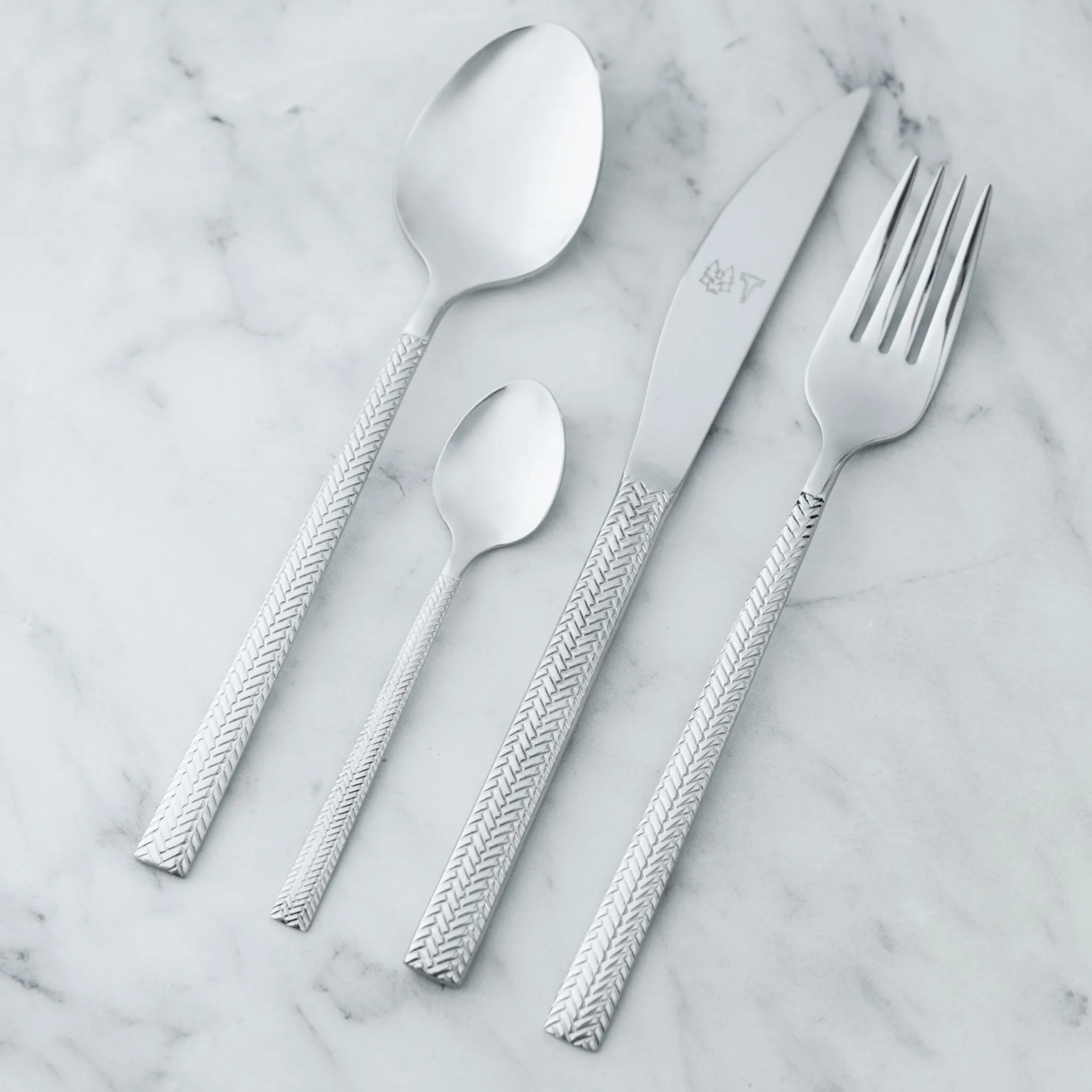 Glöd カトラリー 16本セット, Fishbone pattern Vargen & Thor