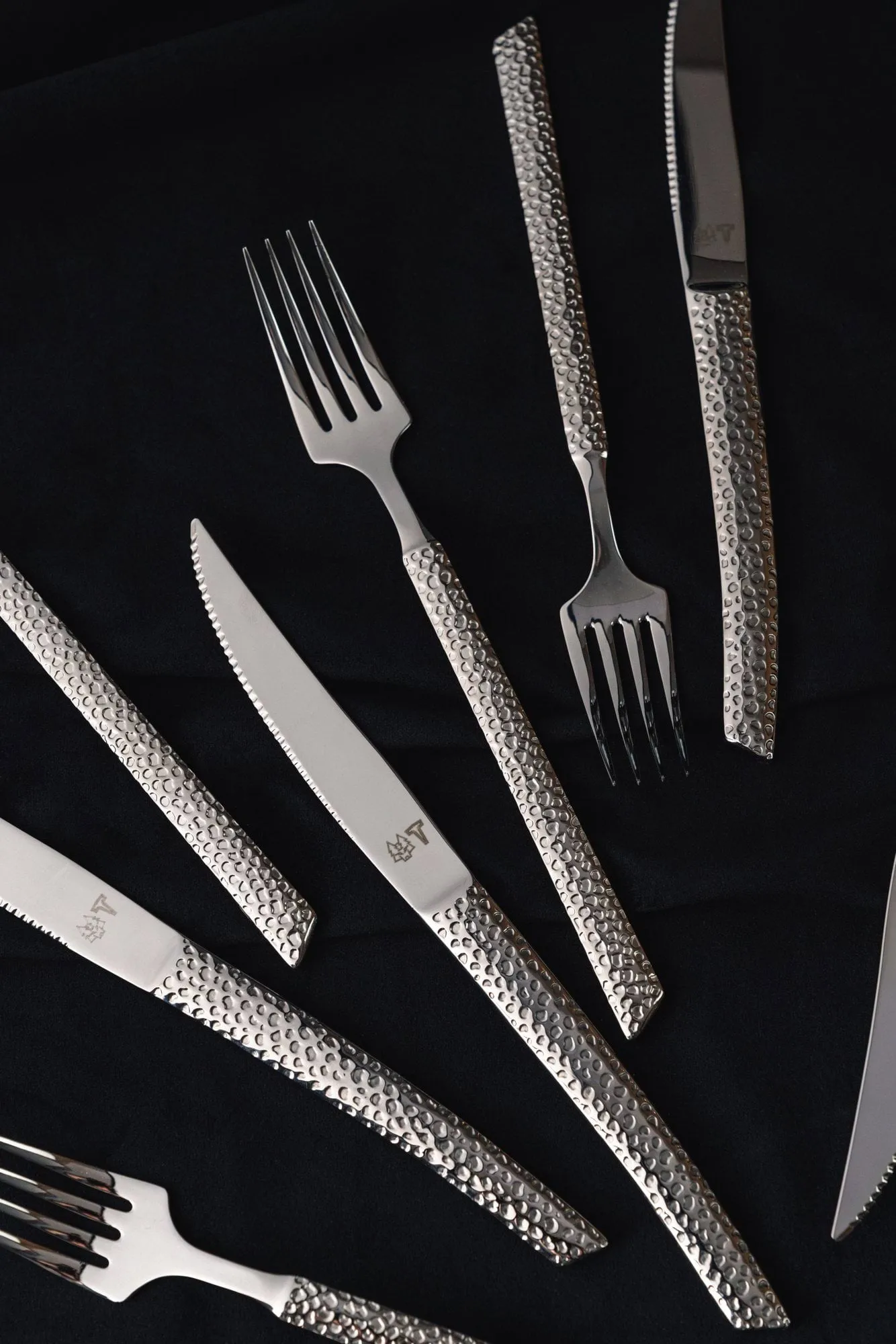 Lava カトラリーセット, Polished steel, 8 pieces Vargen & Thor