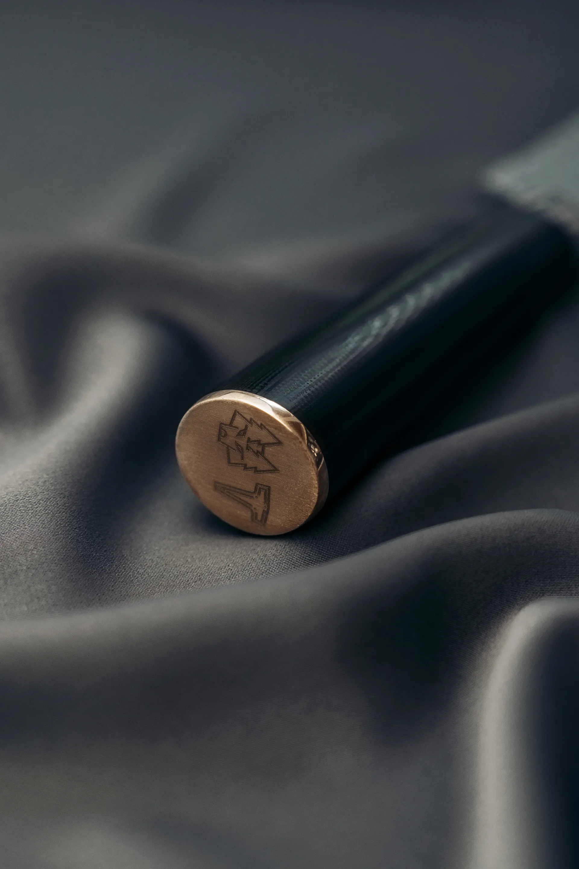 Vargavinter ベジタブルナイフ 12.7 cm, Roy Mini Vargen & Thor