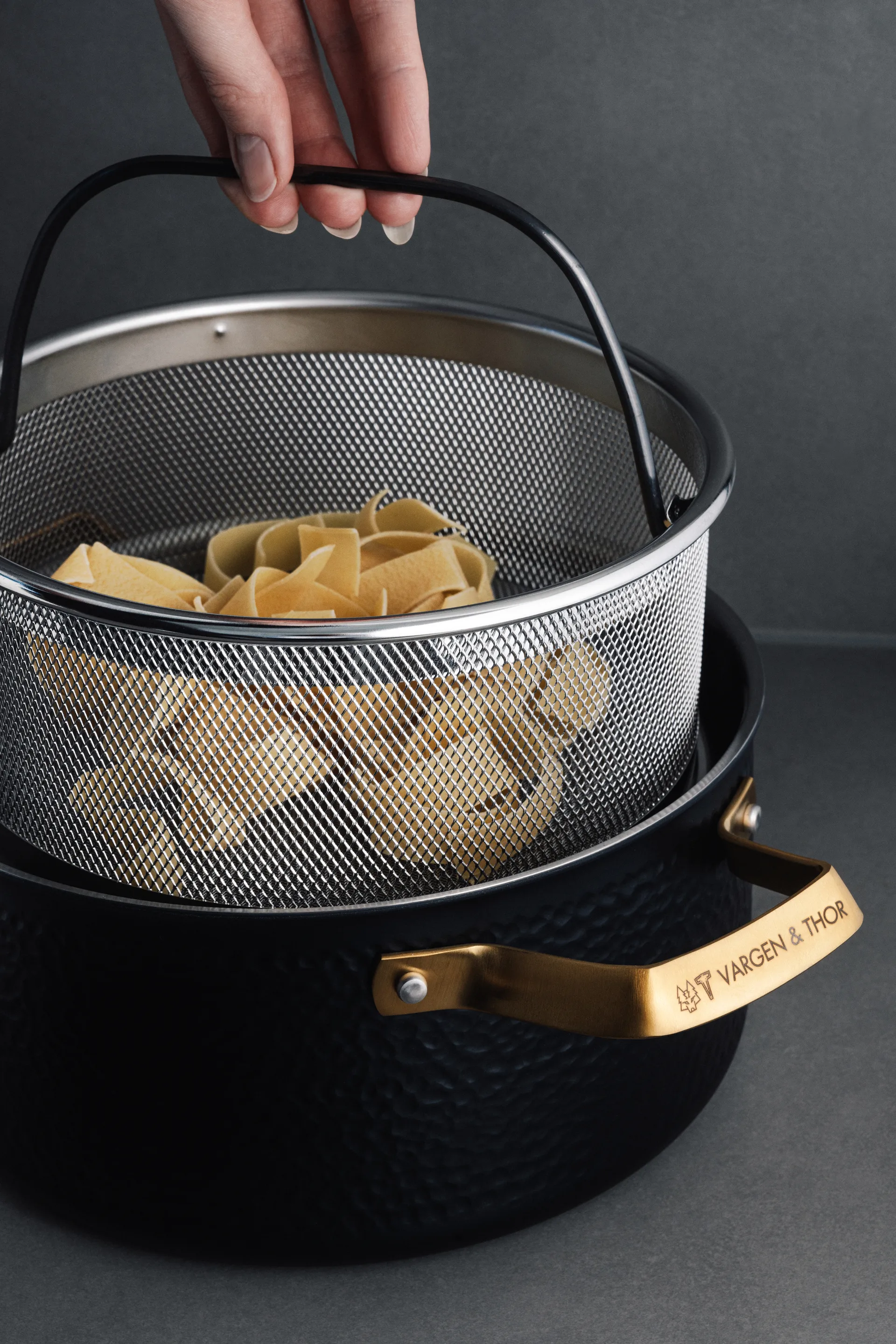 Vargen & Thor パスタ/フライングバスケット 2, 21.5 cm Vargen & Thor