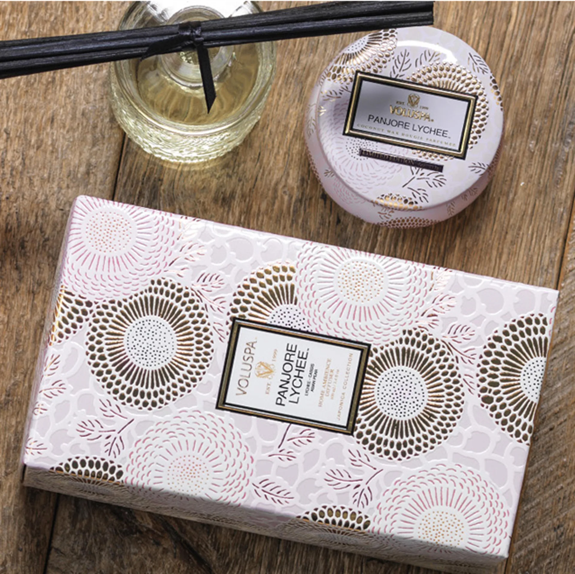 Decorative tin キャンドル 25時間, Panjore Lychee Voluspa | ボルスパ