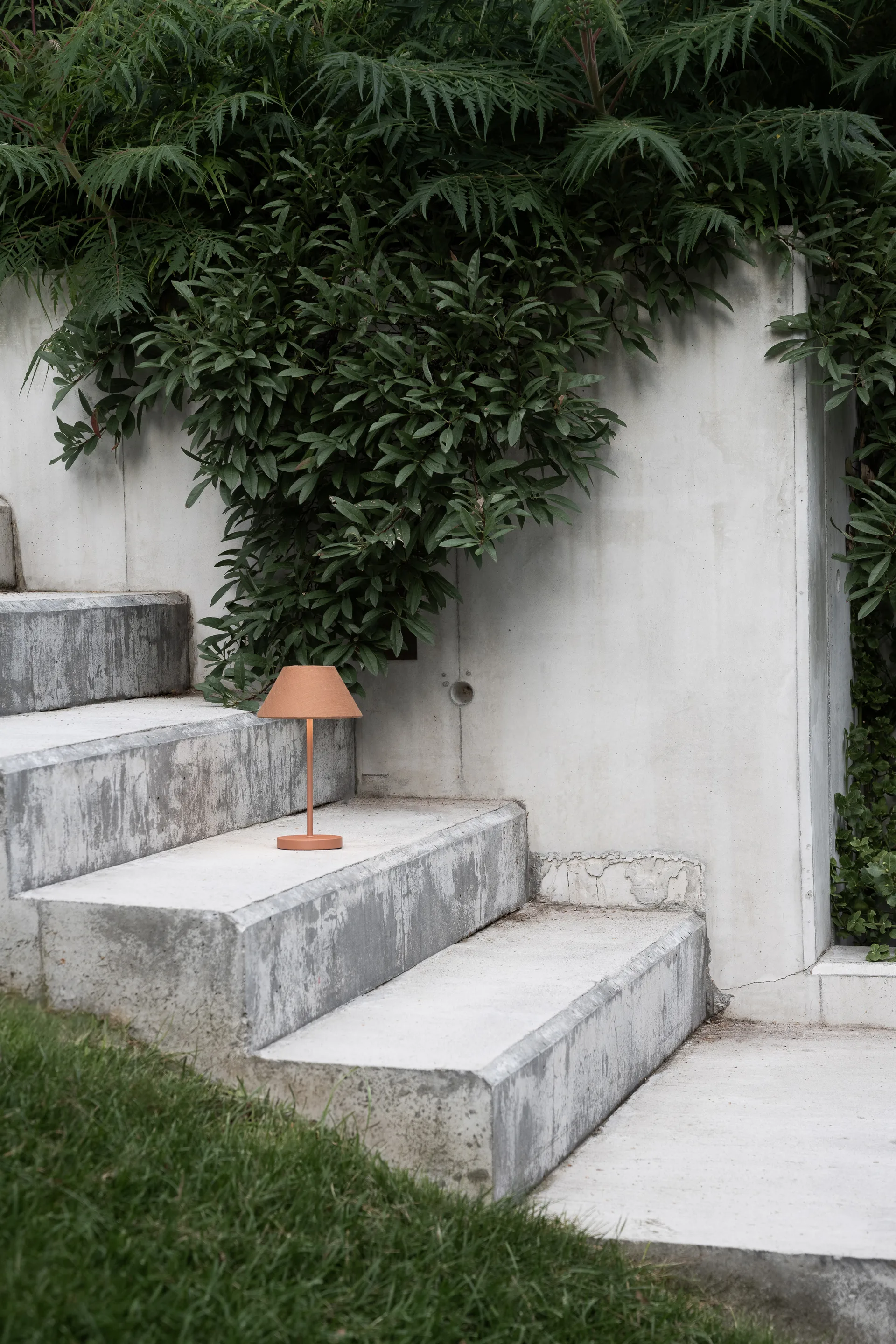 Teya ポータブルテーブルランプ, Terracotta, Ø15x26 cm Watt & Veke | ワット & ヴェケ