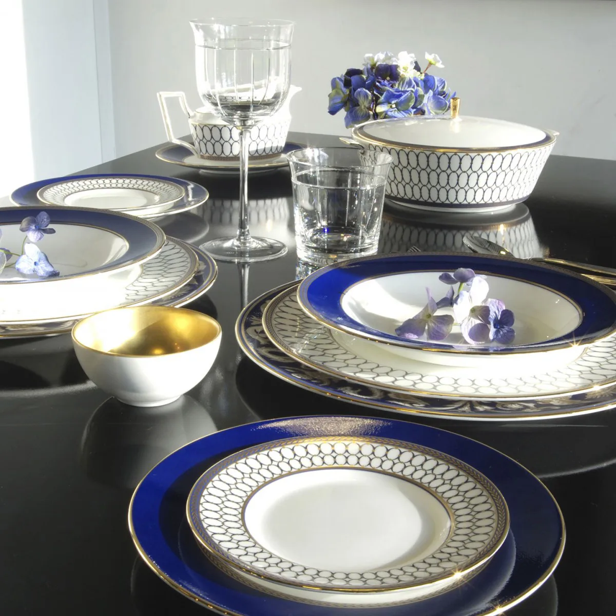 ☆WEDGWOOD Bone China GOLD FLORENTINE W4219 プレート 5枚セット