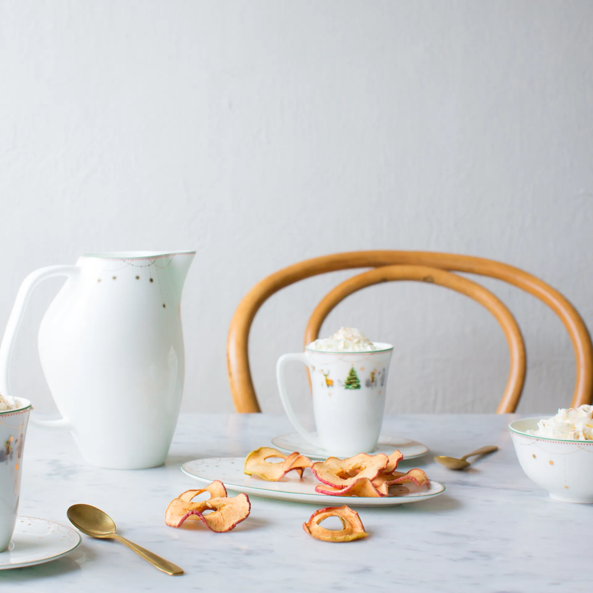 Julemorgen サービング プレート オーバル, 20 cm Wik & Walsøe | ウィック & ワルソー