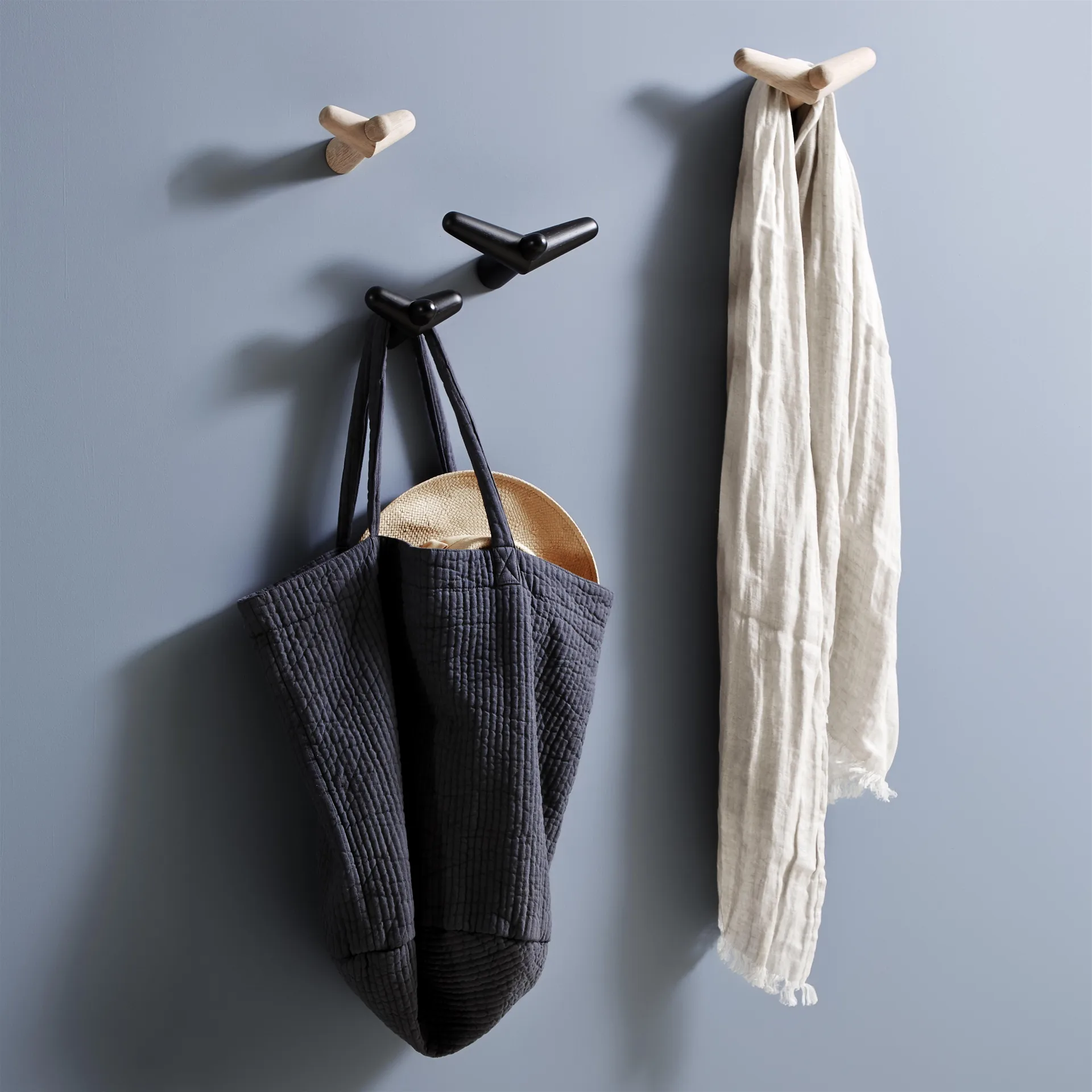 Tail wing フック スモール, oak Woud | ウッド