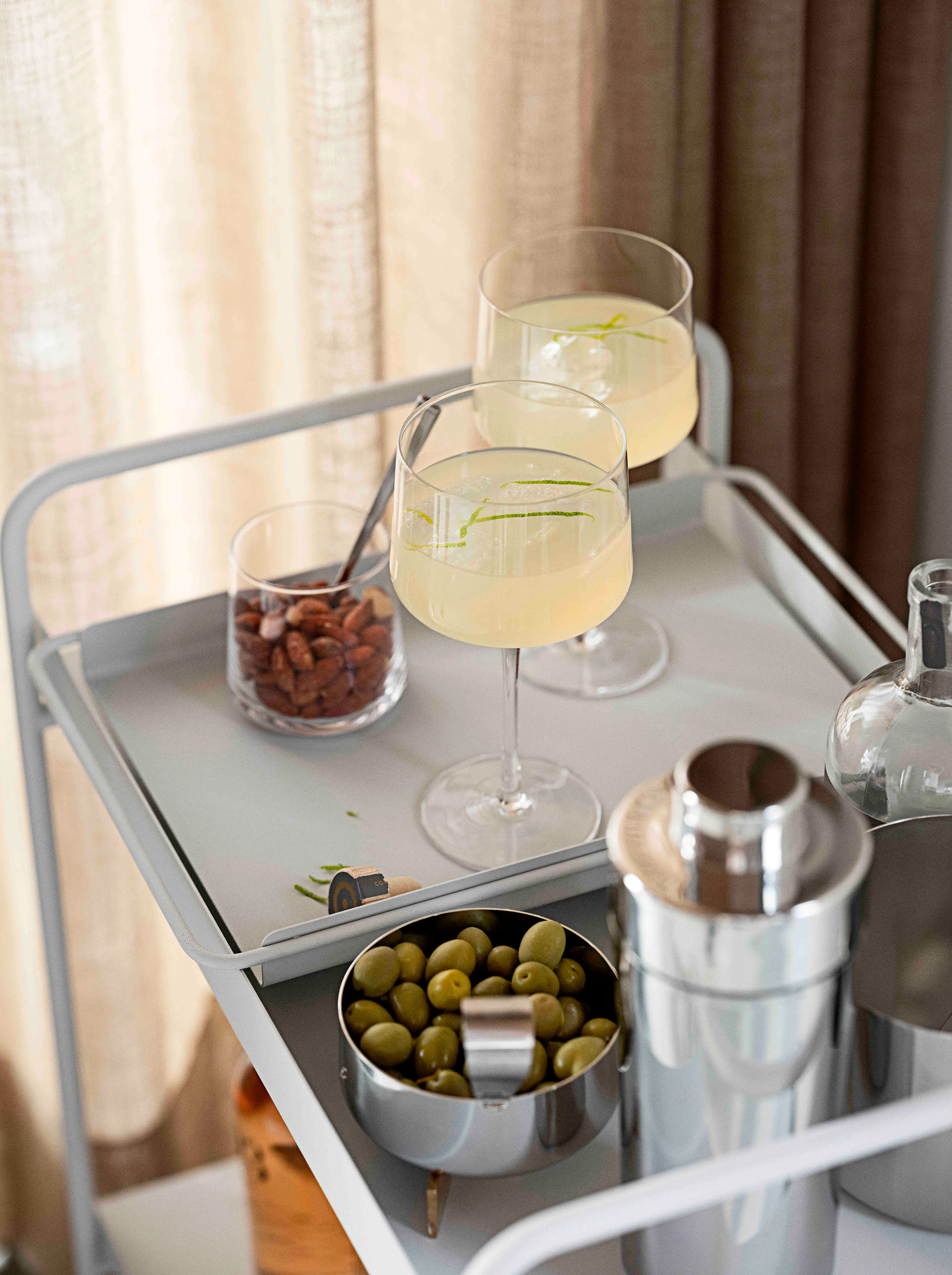 Zone Denmark | ゾーン デンマーク からのA-Cocktail トローリー