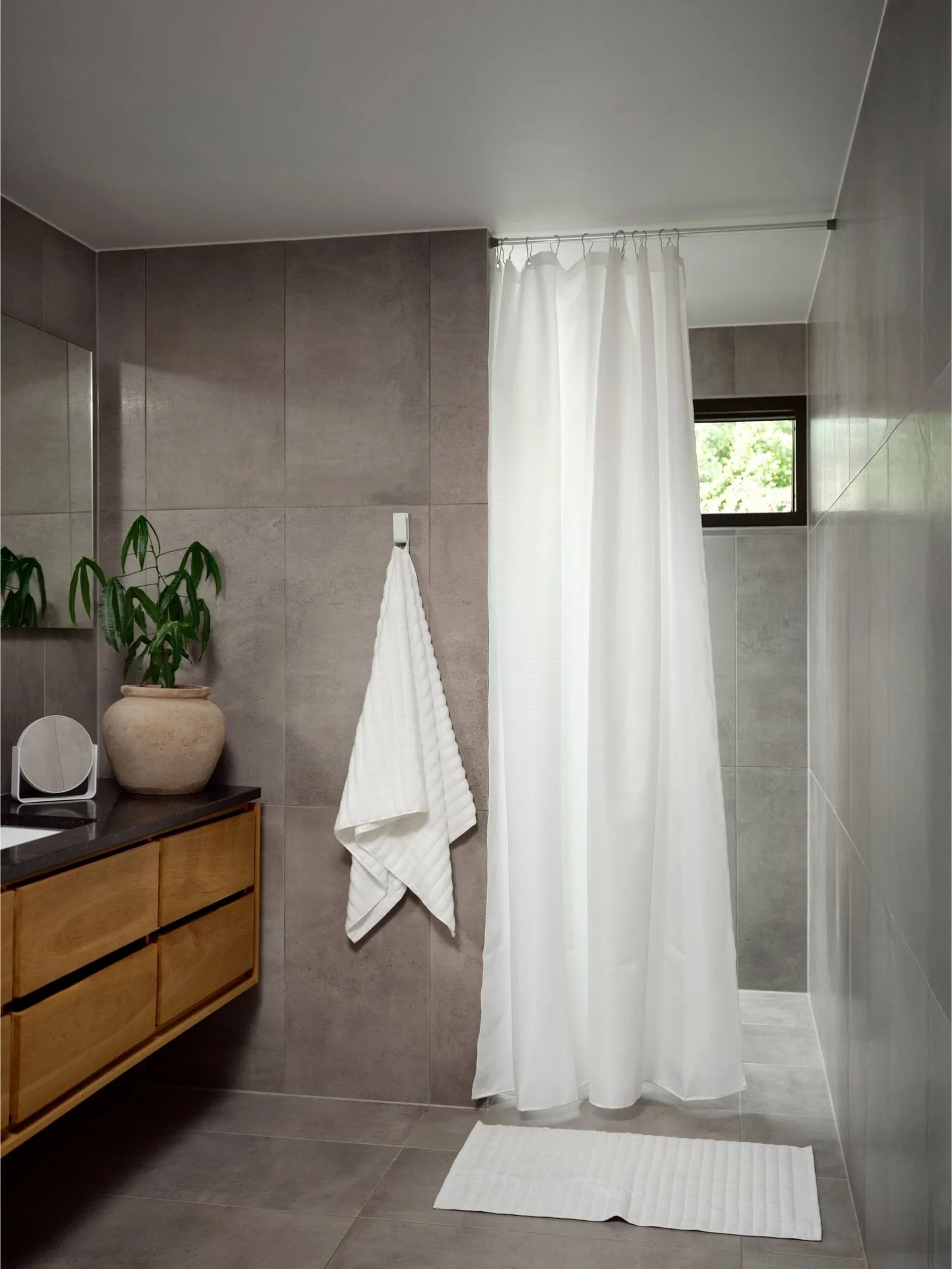 Lux シャワーカーテン, White, 180x220 cm Zone Denmark | ゾーン デンマーク