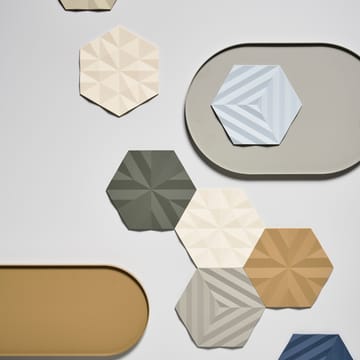 Ori Facet 鍋敷き 14x16 cm - birch - Zone Denmark | ゾーン デンマーク
