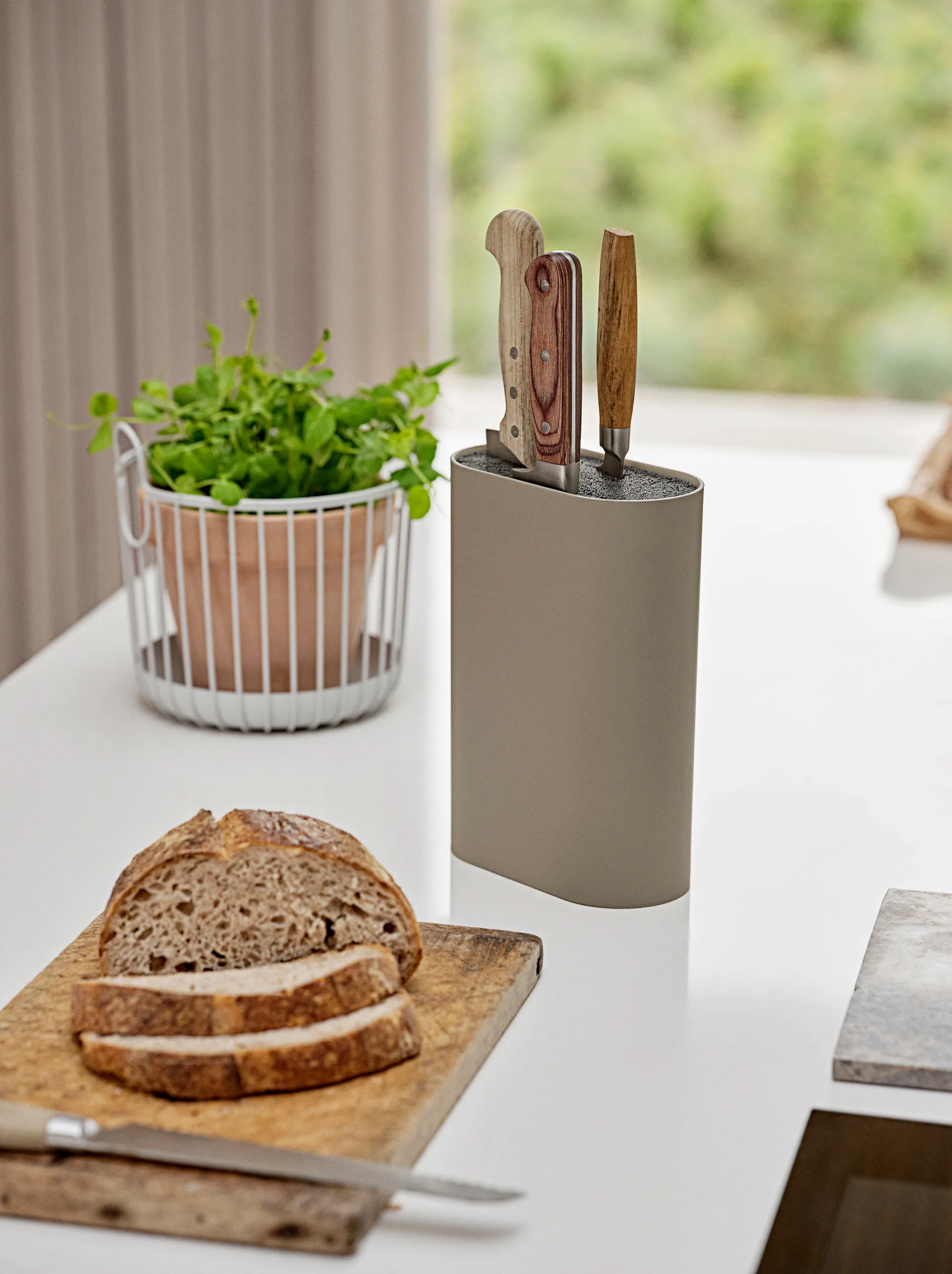 Singles ナイフブロック 24 cm, Taupe Zone Denmark | ゾーン デンマーク