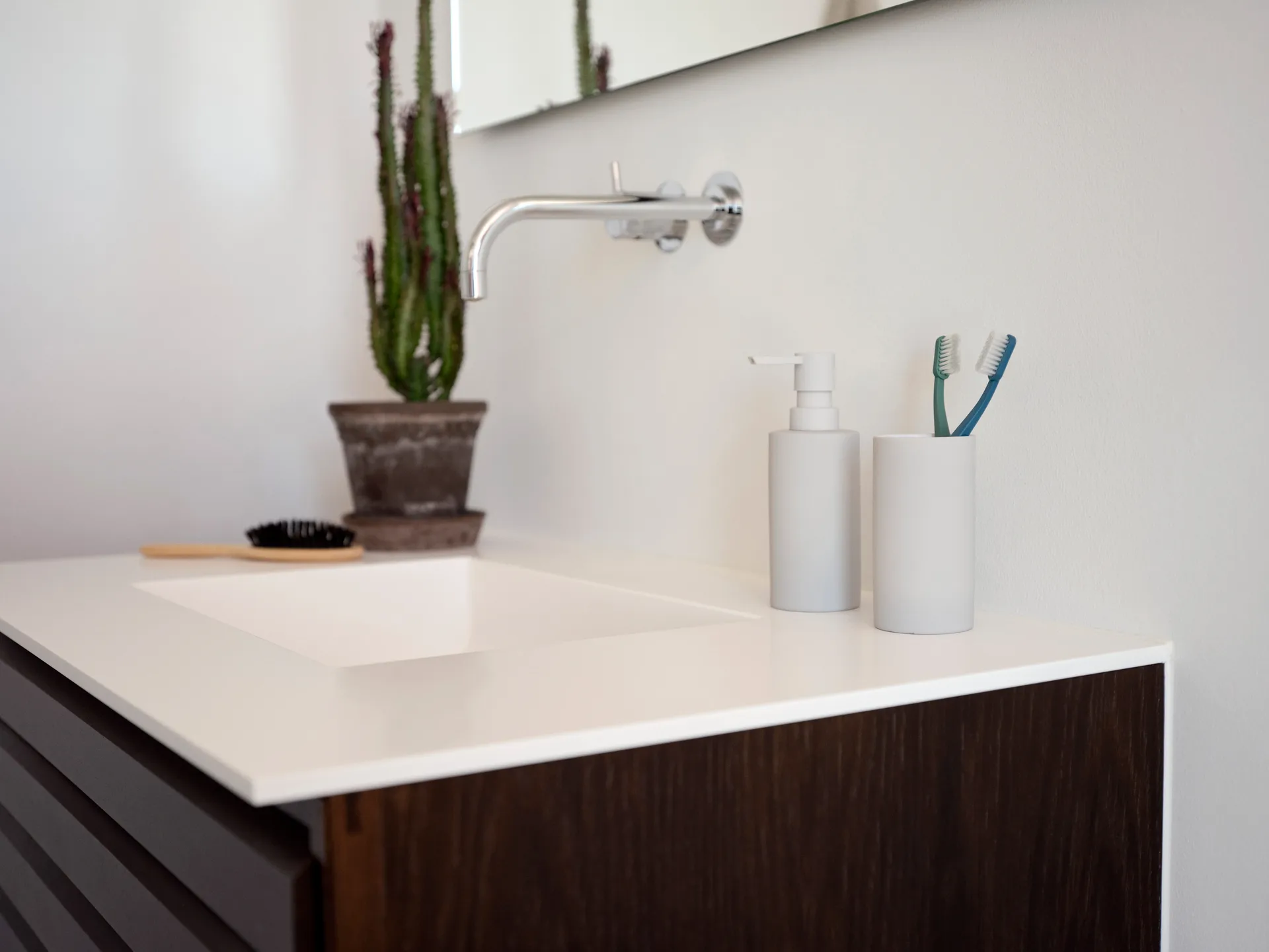 Solo 歯ブラシマグ, Soft Grey Zone Denmark | ゾーン デンマーク