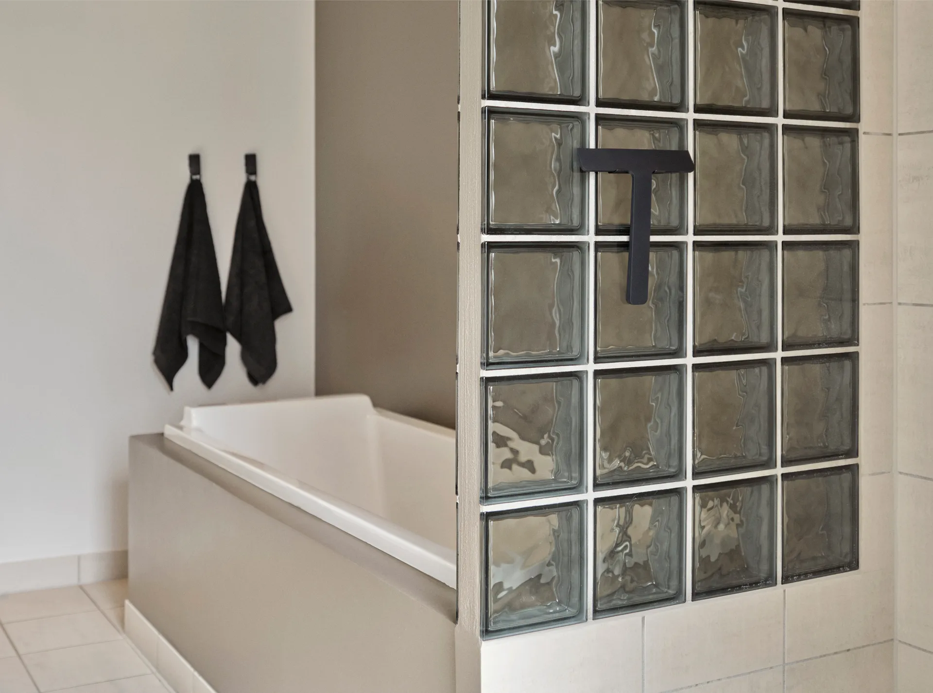 Ume フック, Black Zone Denmark | ゾーン デンマーク