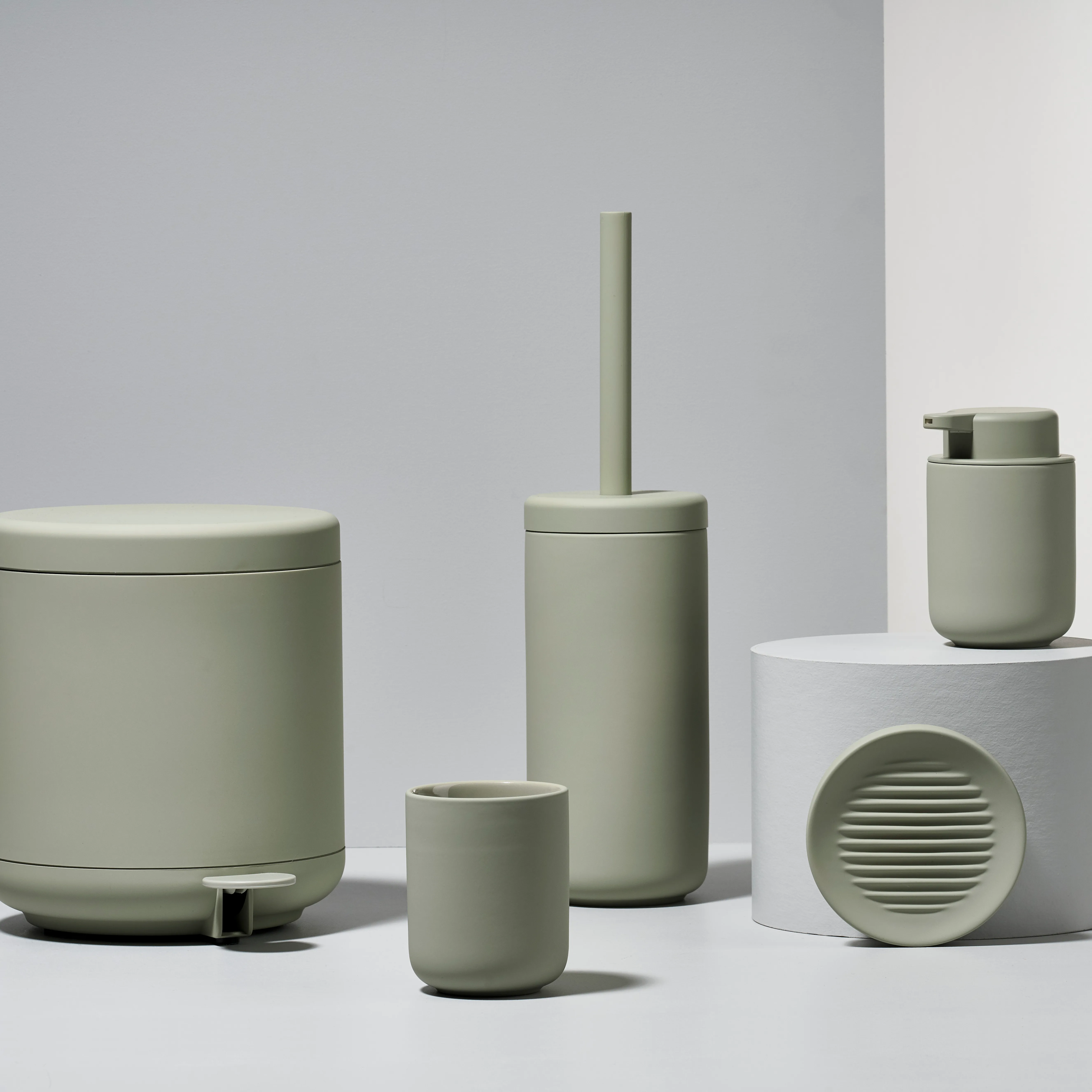 Zone Denmark | ゾーン デンマーク からのUme 歯ブラシホルダー