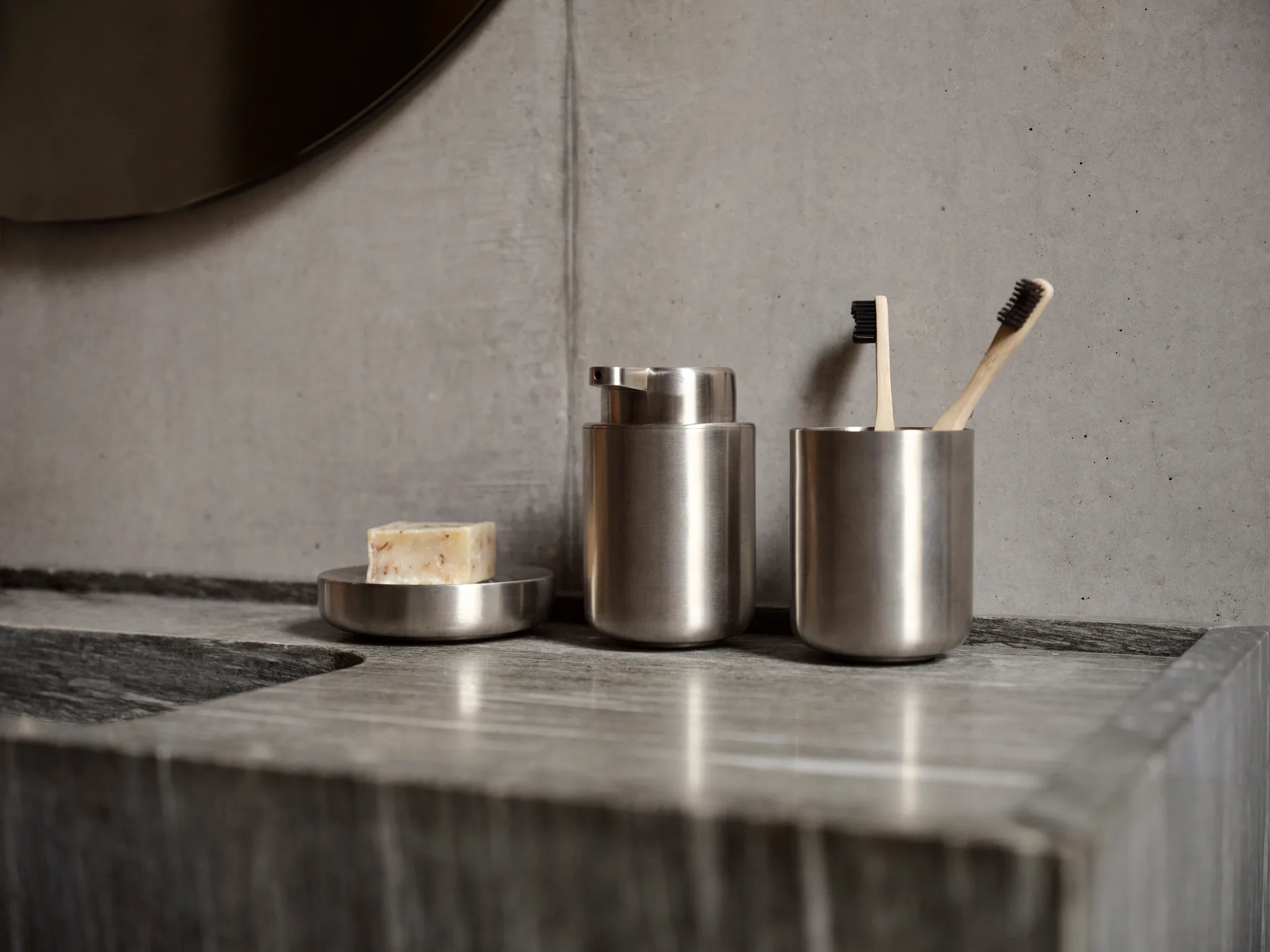 Ume ソープディスペンサー, Steel Zone Denmark | ゾーン デンマーク