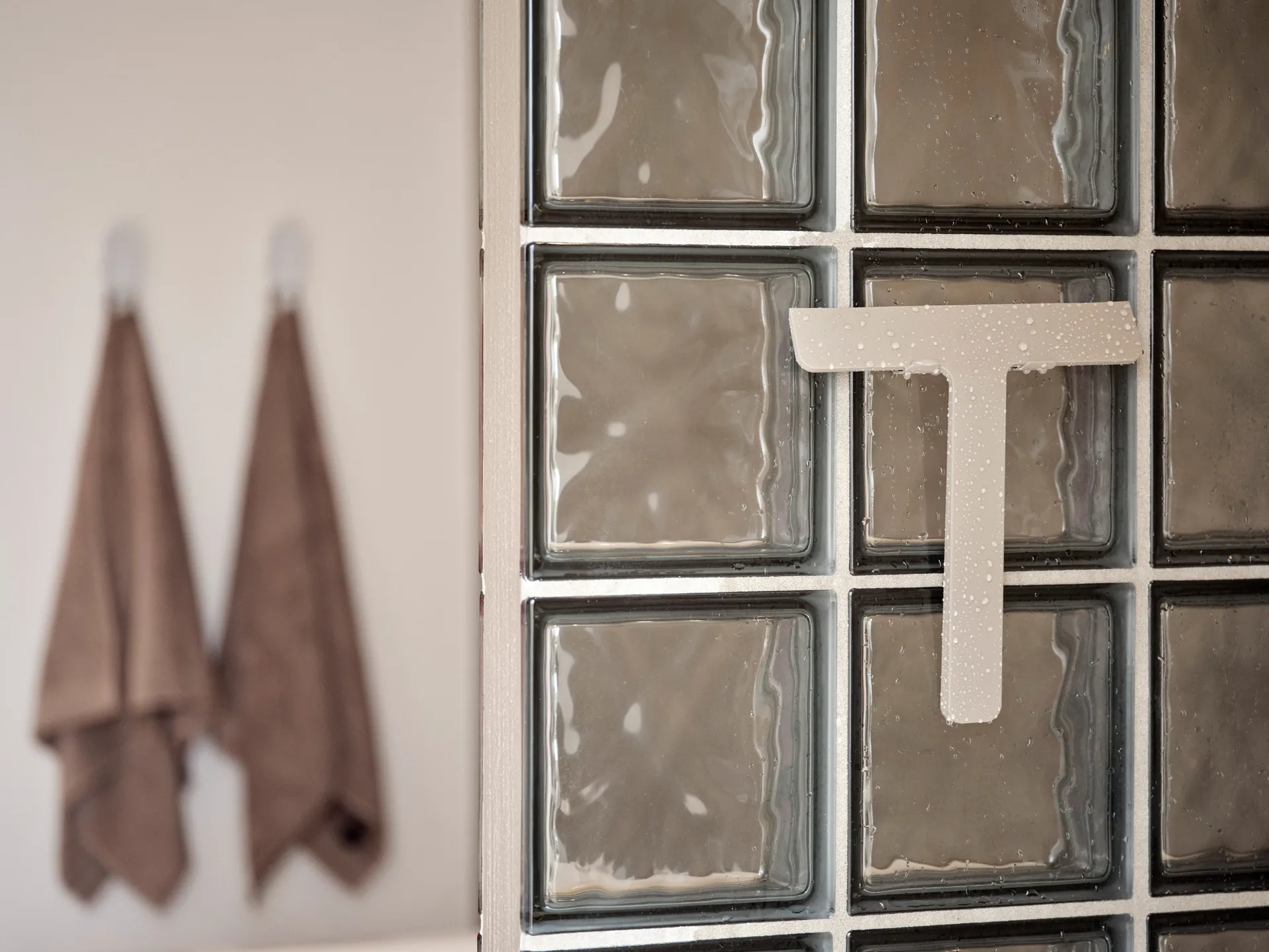 Ume ホルダー付きスクレーパー, Taupe Zone Denmark | ゾーン デンマーク