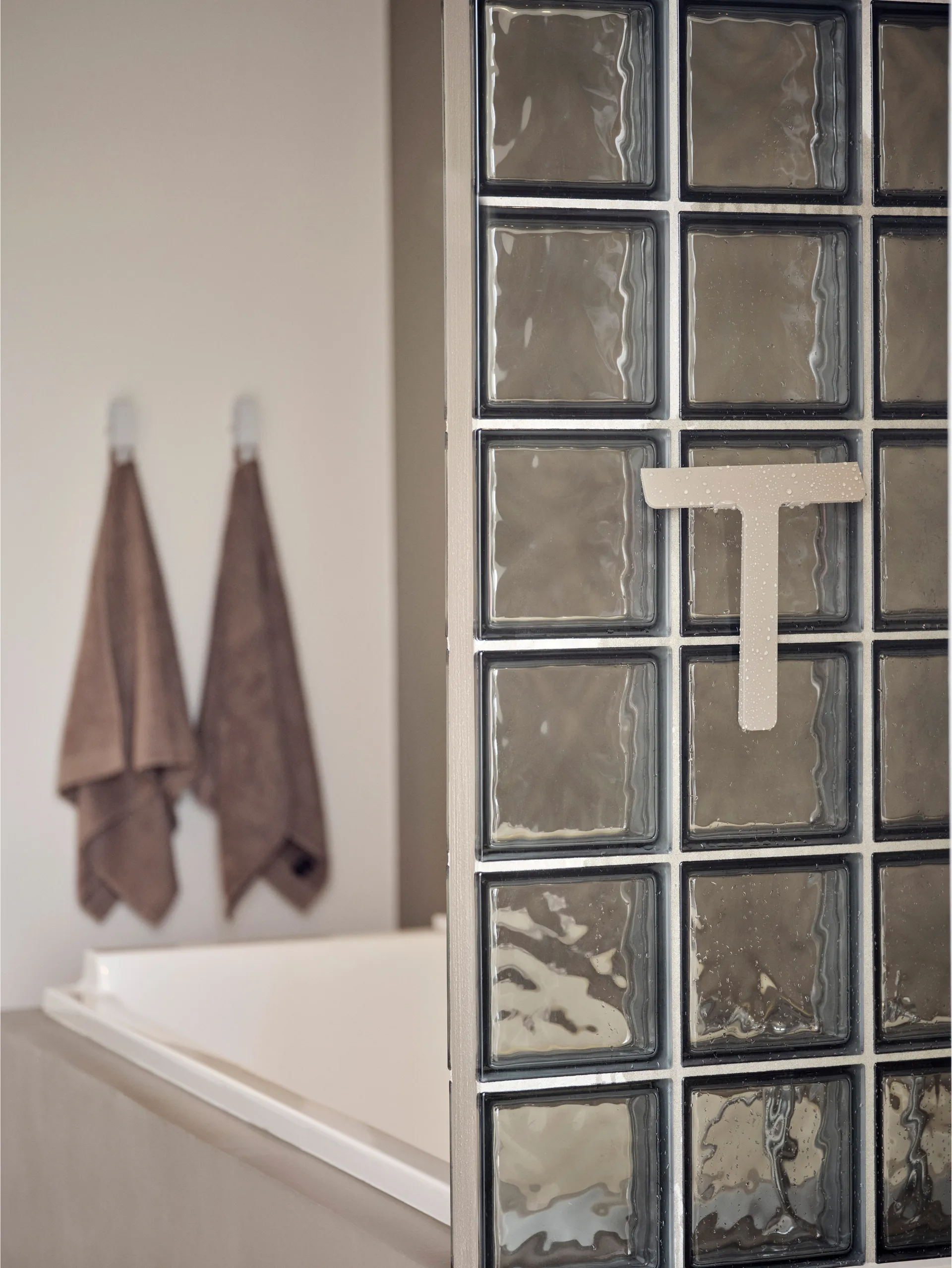 Ume ホルダー付きスクレーパー, Taupe Zone Denmark | ゾーン デンマーク