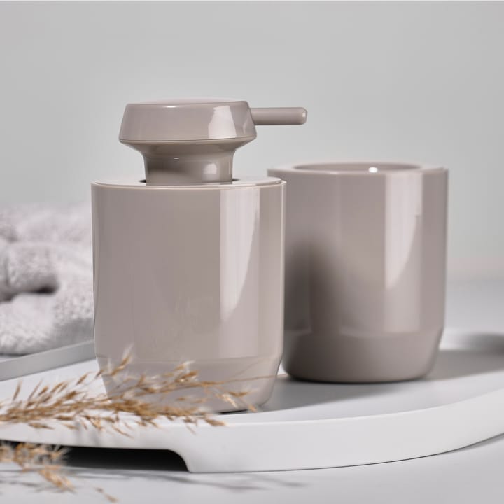 Zone Suii ソープディスペンサー 12.4 cm, taupe Zone Denmark | ゾーン デンマーク