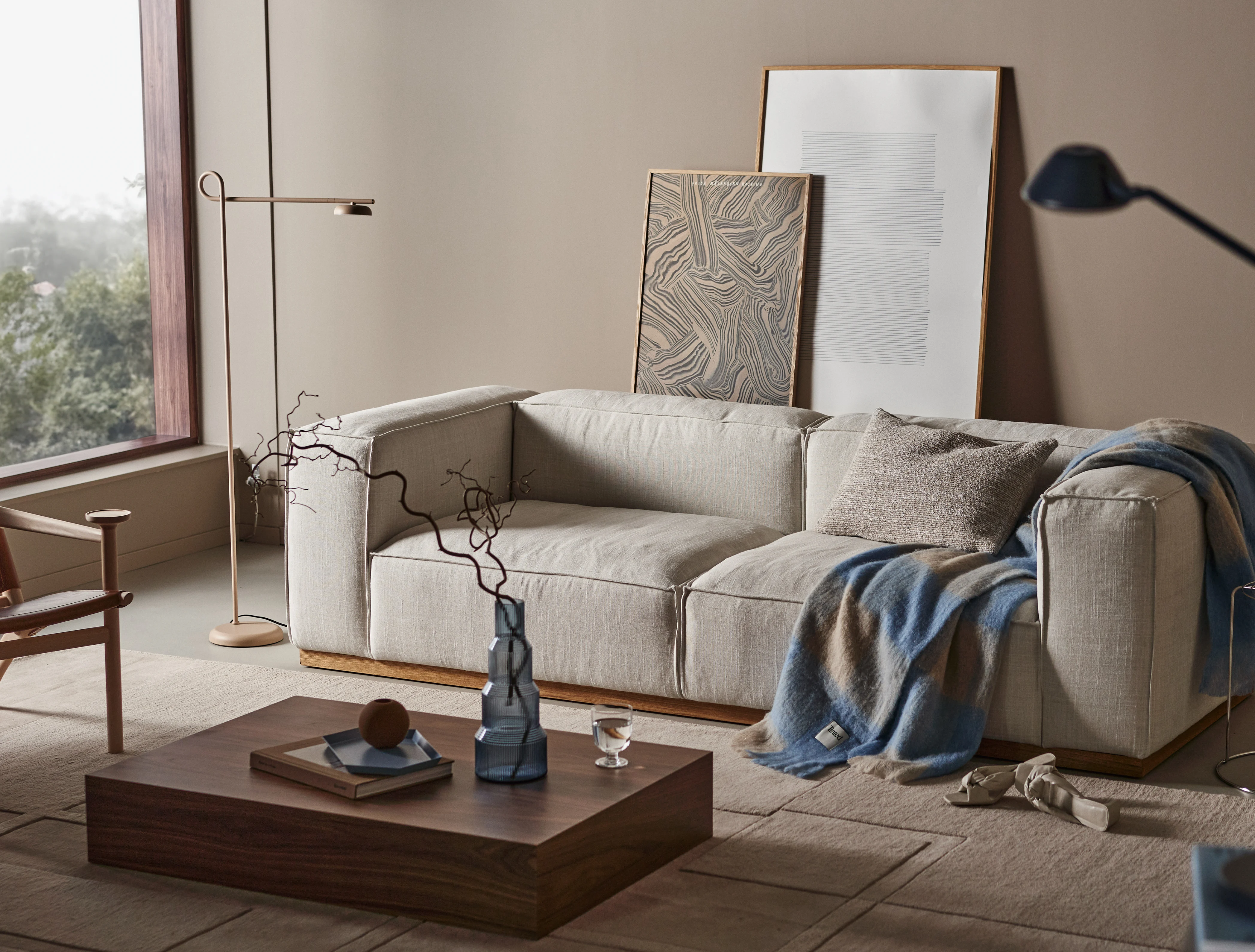 555sofa2.png